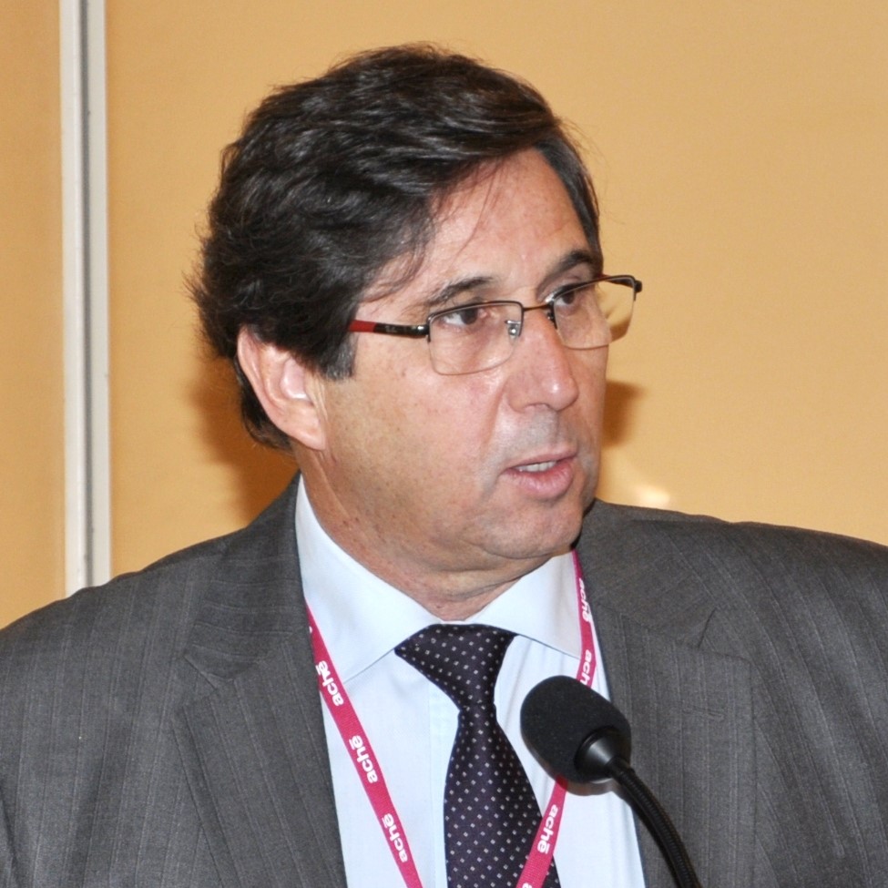 Coordenador Prof. Fernando Antonio de Almeida